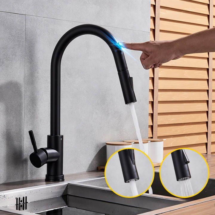 Royallure Touch-Sensor Utdragbar Kökspip – Handsfree Flöde, Svängbar Spruta & Germ-Säker Carvallo