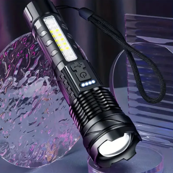 Högpresterande militärficklampa med 5000 lumen Carvallo